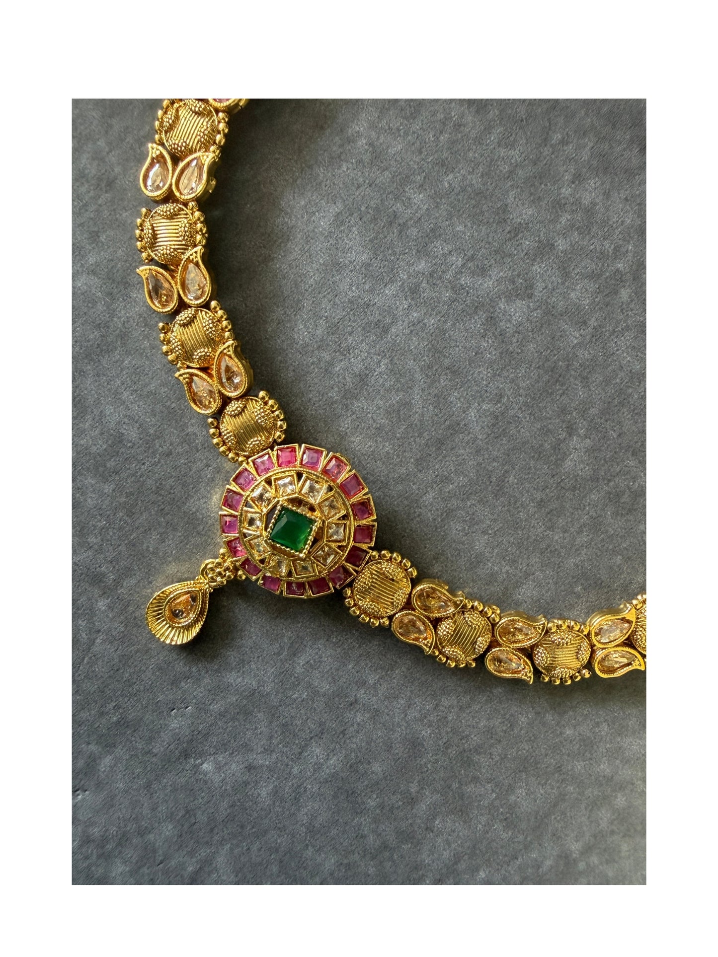 Meher Kundan Statement Set