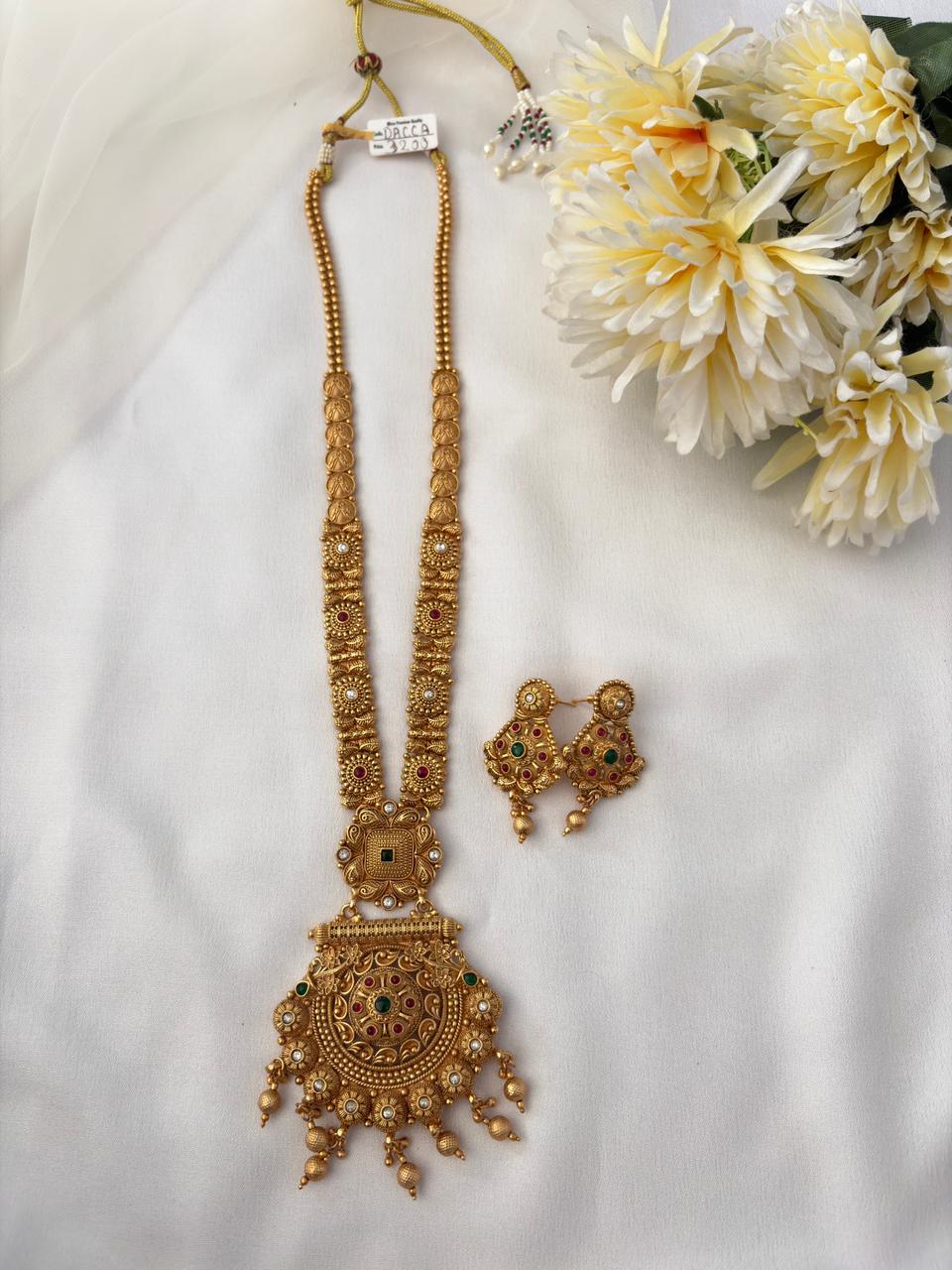 Jivika Chakra Haar