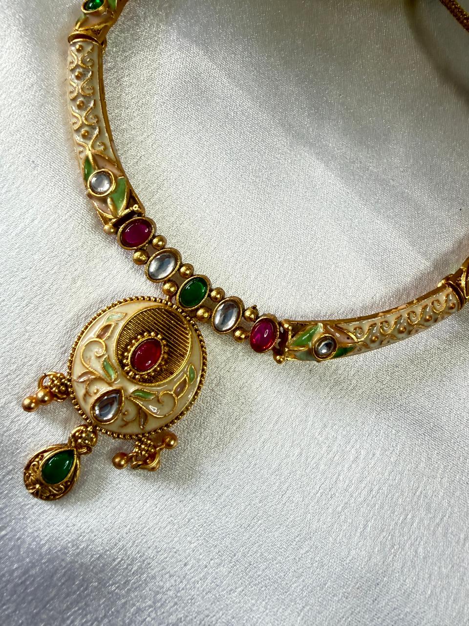 Ira Heirloom Necklace
