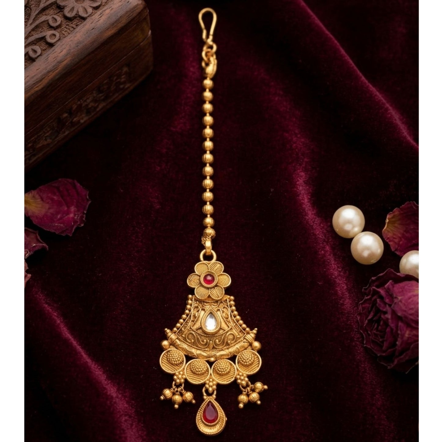Antique Rajwadi Ghungru Tika