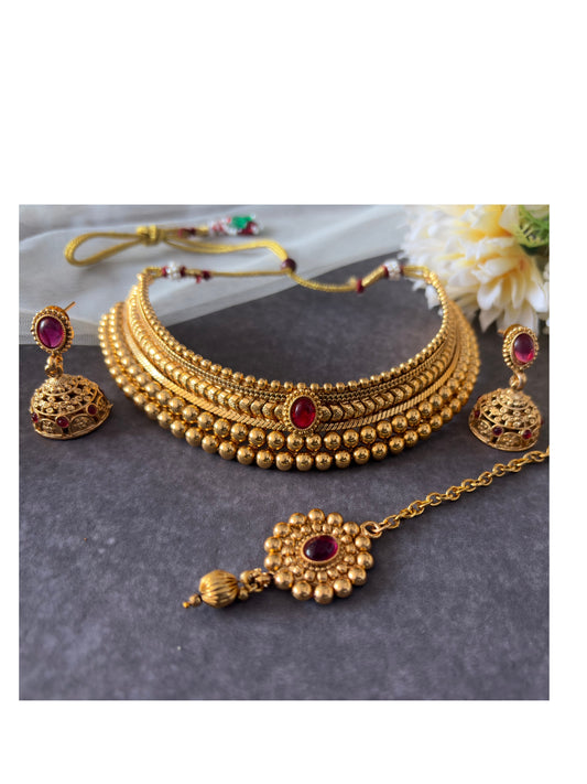 Rajsi Glow Choker