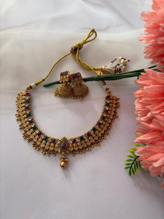 Vasundhara Ratna Choker