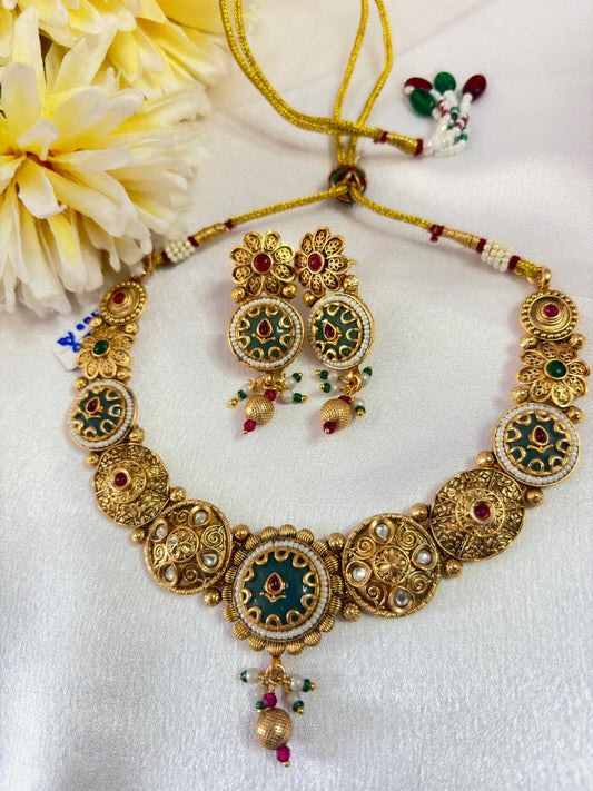 Kaira Floral Gold Set