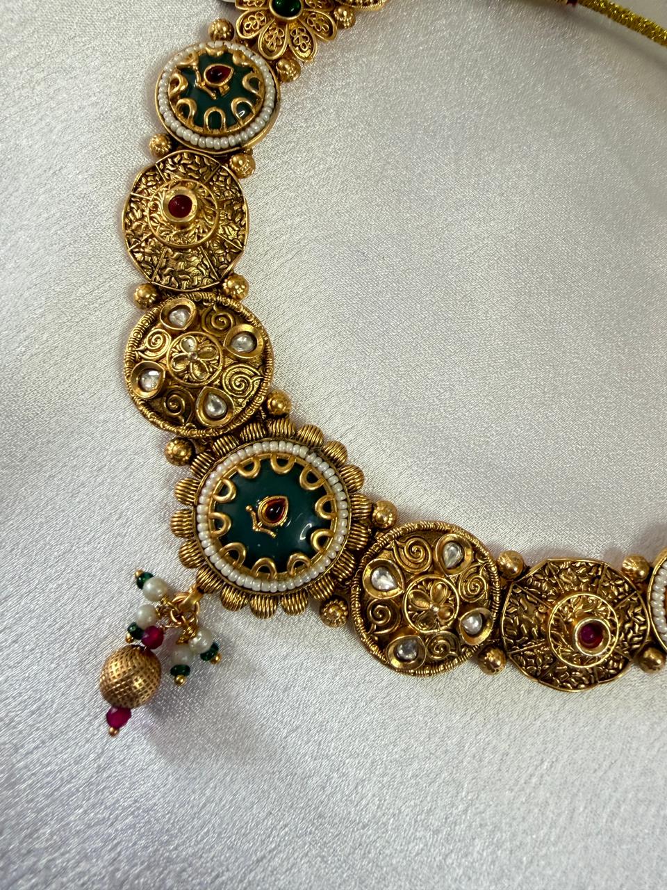 Kaira Floral Gold Set